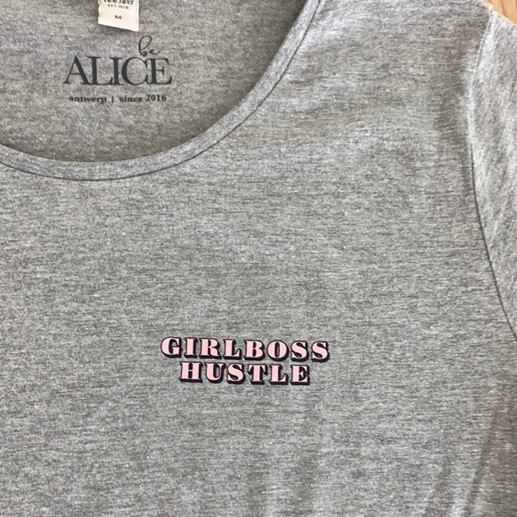 Girlboss hustle t-shirt - Picture 4 of 4
